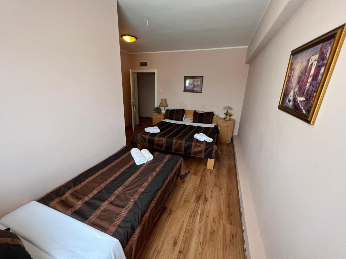 Motel Restoran Sunce Sremska Kamenica ภายนอก รูปภาพ