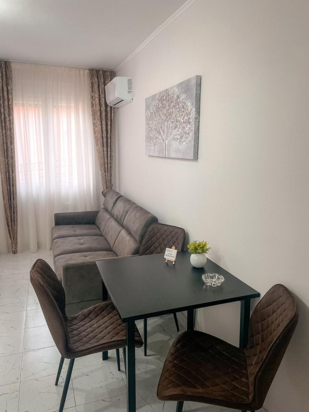 Motel Restoran Sunce Sremska Kamenica ภายนอก รูปภาพ