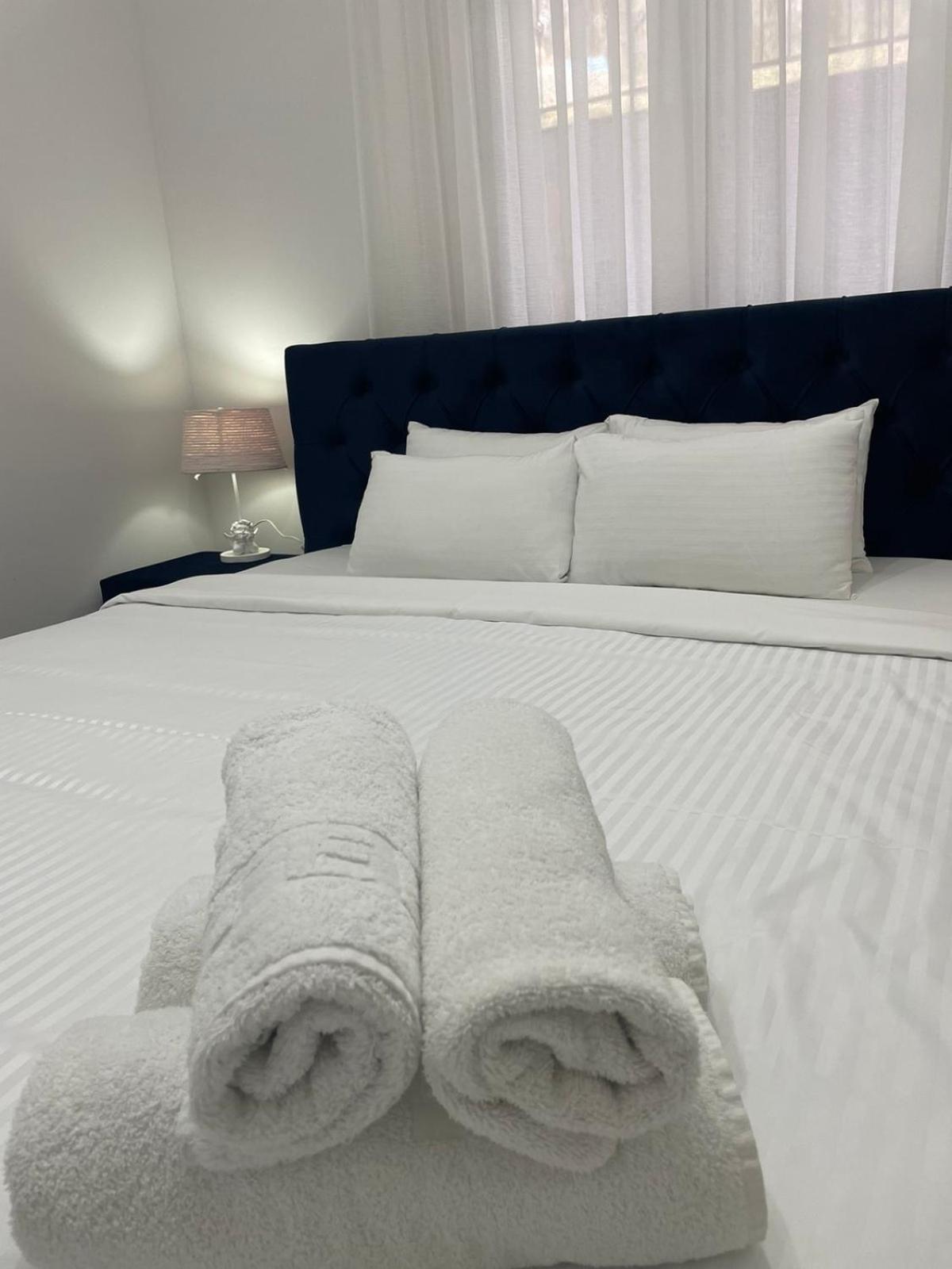 Motel Restoran Sunce Sremska Kamenica ภายนอก รูปภาพ
